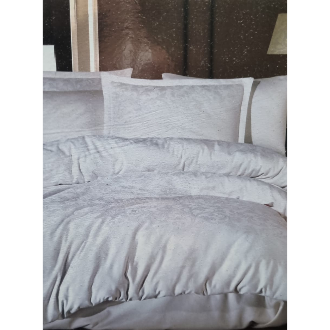 Sateen Bedding Set - White Swirl