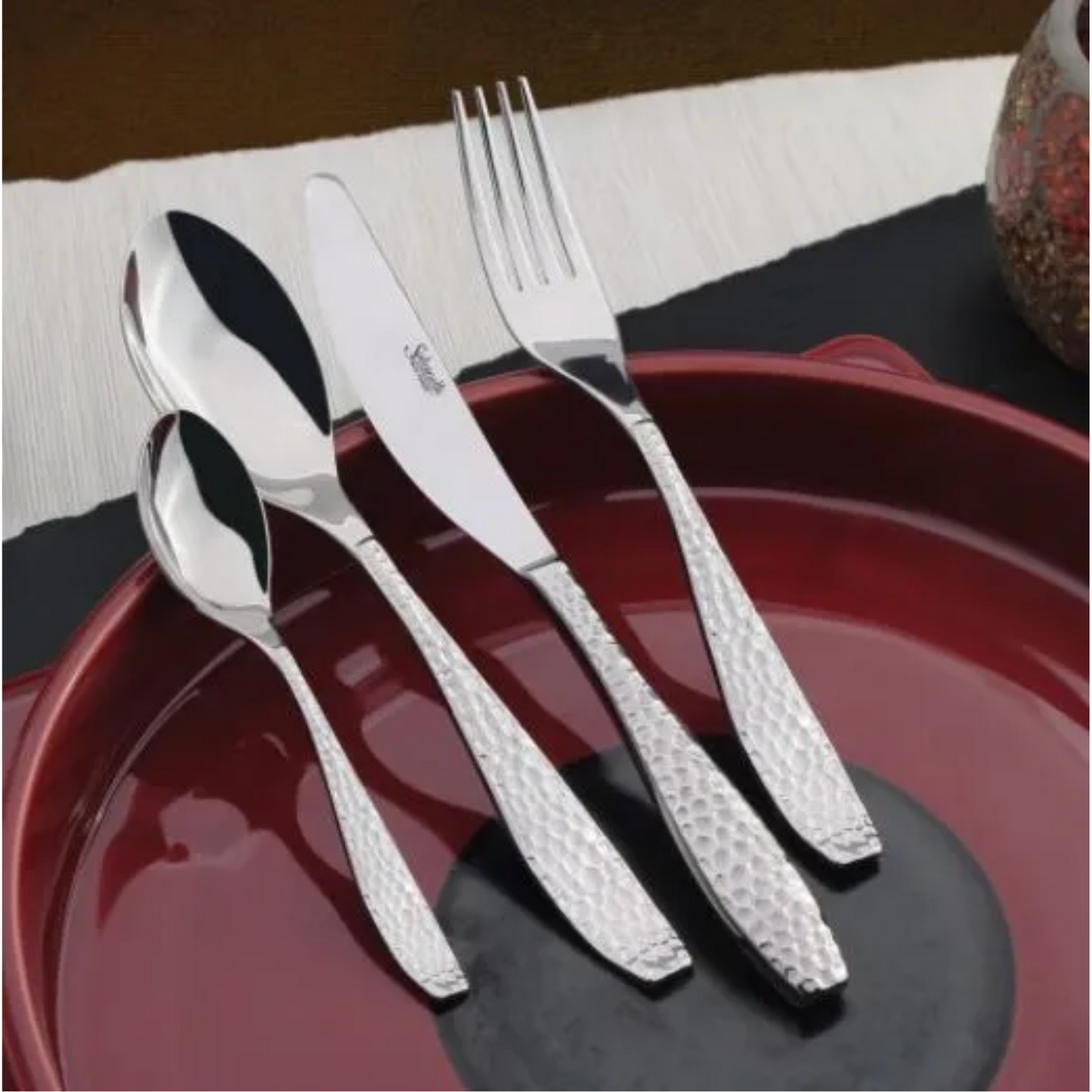 Salvinelli Flatware Set - Petra