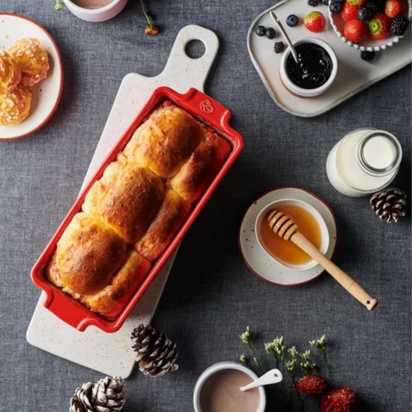 Peugeot Premium Red English Cake Baking Dish